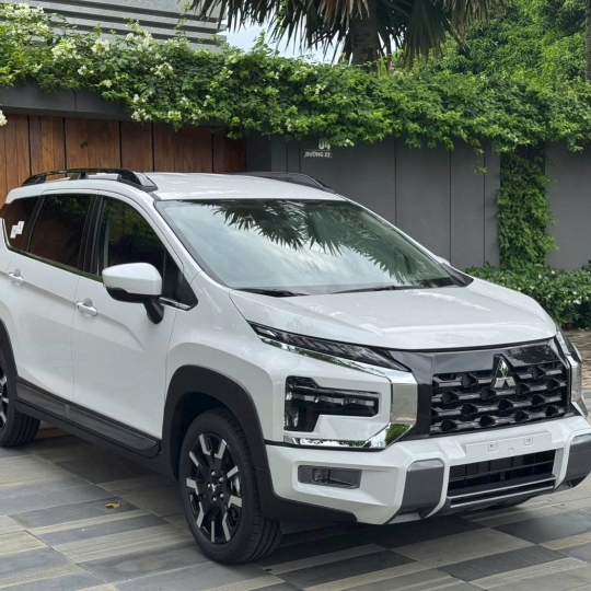 Xe Mitsubishi Xpander 7 Chỗ